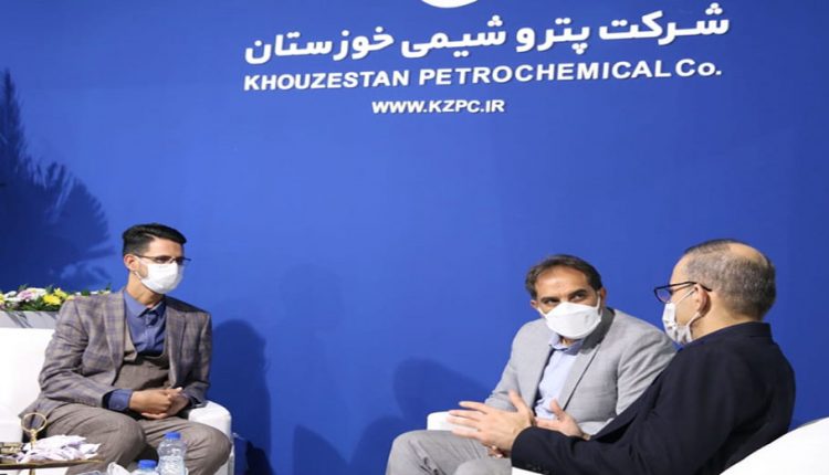 دیدارهای فشرده با مدیر عامل شرکت پتروشیمی خوزستان در چهاردهمین نمایشگاه رنگ و رزین مشهد