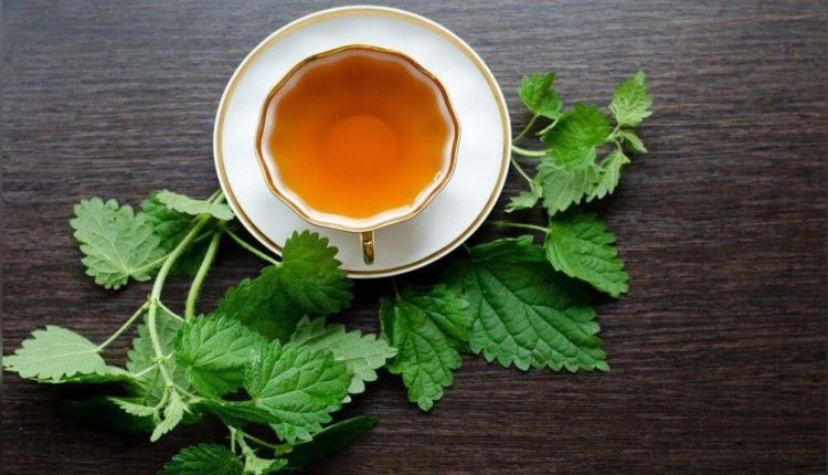 دمنوش_هایی-که-باعث-می_شود-هنگام-روزه_داری-تشنه-نشوید