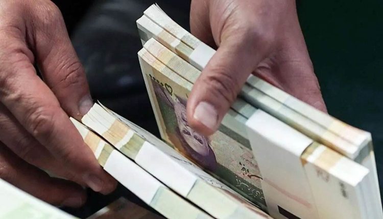 افزایش-حقوق-کارکنان-این-مشاغل-اعلام-شد-جزییات-و-مبلغ-واریزی