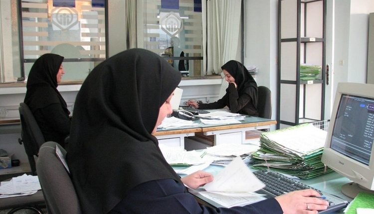 پنجشنبه_ها-برای-این-گروه-از-کارمندان-تعطیل-شد