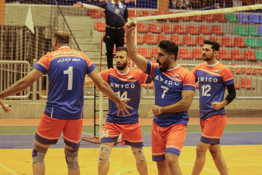 مسابقات والیبال قهرمانی کارگران کشور 