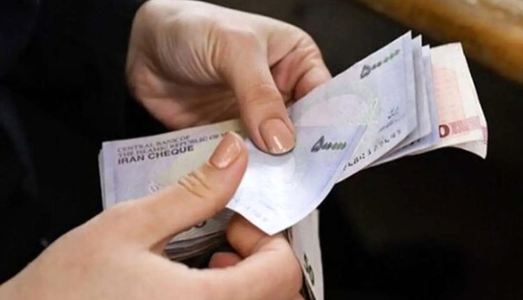 بیشترین حقوق ماهانه در ایران را کدام افراد دریافت می_کنند؟.