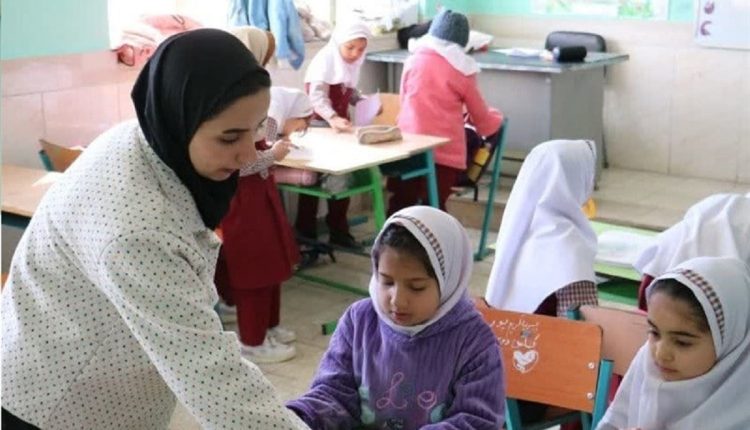 آغاز واریز ۲۰.۰۰۰.۰۰۰ میلیونی به حساب معلمان