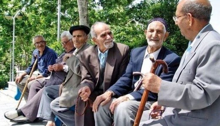 عیدی بازنشستگان تامین اجتماعی هفته آینده واریز می_شود.jpg