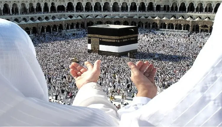 اعزام اولین گروه عوامل حج تمتع ۱۴۰۴ به عربستان.