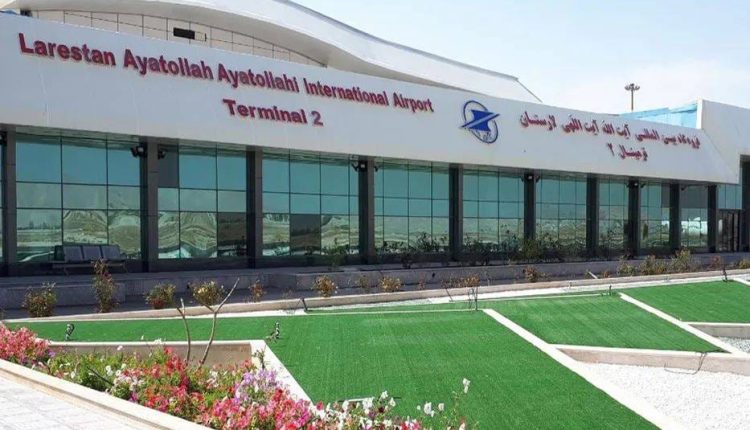 فرودگاه لارستان