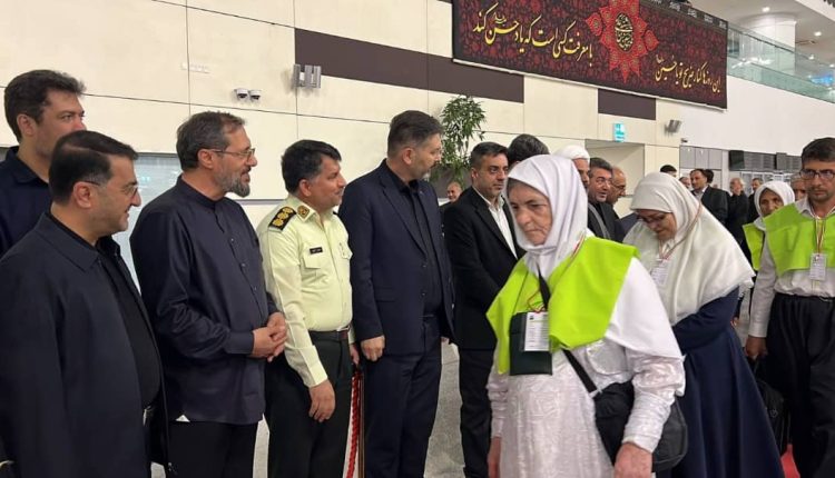 آغاز اعزام زائران عمره مفرده از ترمینال سلام