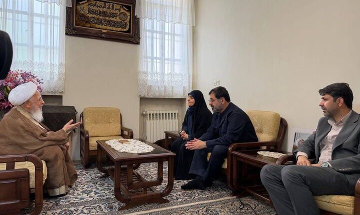 دیدار وزیر راه با آیت‌الله جوادی