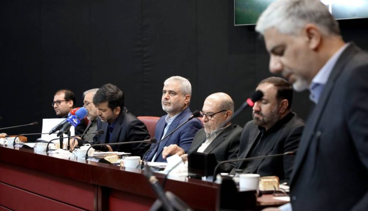 نشست مشترک دادگستری استان تهران و اتاق بازرگانی تهران