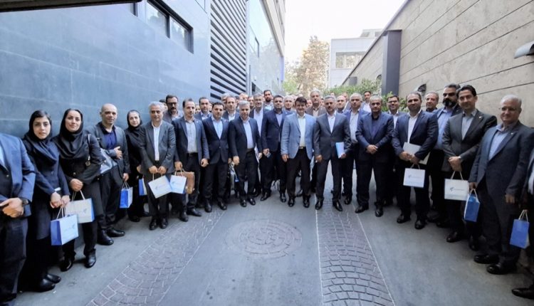 نشست بانک سرمایه