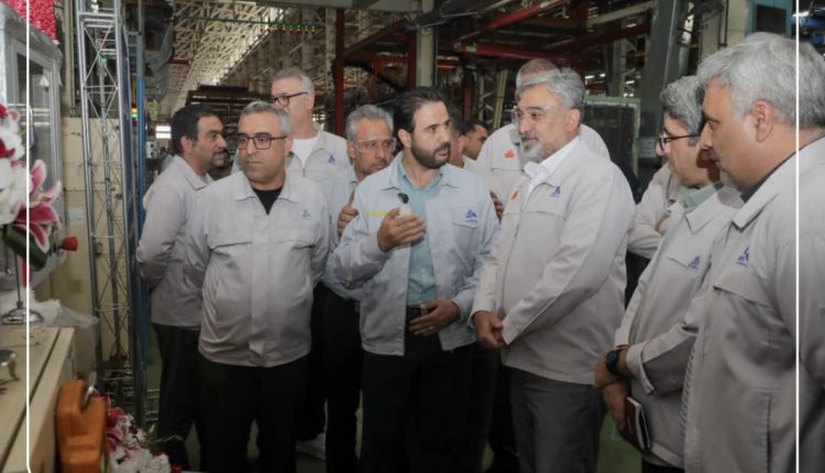 افتتاح خط رباتیک بدنه SQ200 در پارس‌خودرو